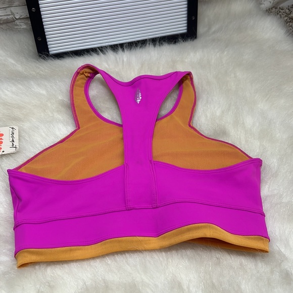 FREE PEOPLE MOVEMENT Palm Springs Bra In Living Magenta. - Picture 10 of 11